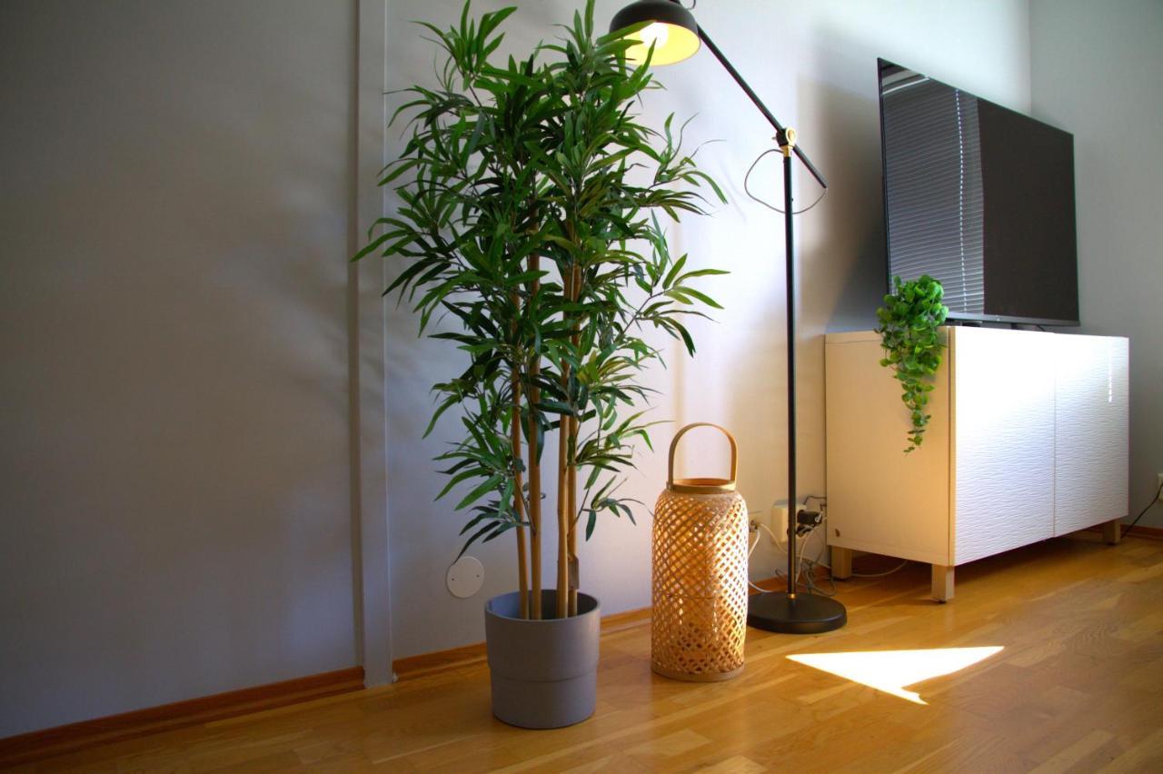 Apartment Moon Near The Centre ! Free Parking Available ! Trondheim